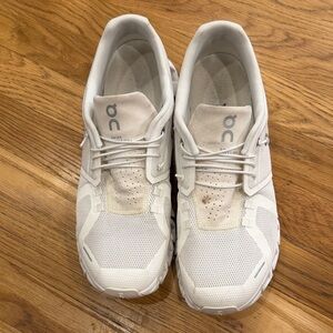 On Running Cloud Sneakers in White